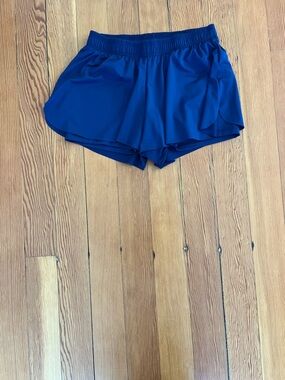 Sofibella Women’s tennis Shorts in Deep Blue